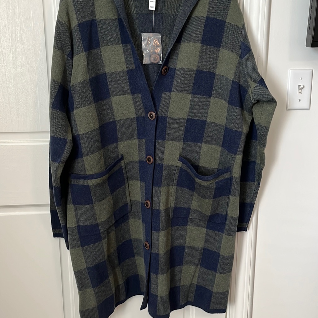 Brand New Never Worn Denim And Co Sweater Shaket